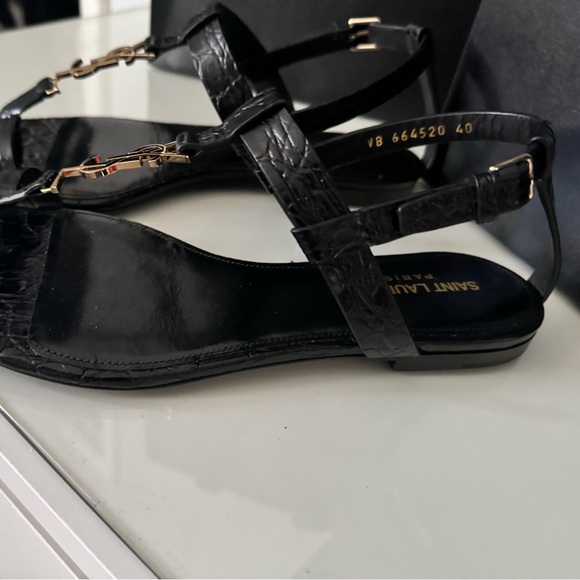 authentic brand new saint laurent sandals - Picture 4 of 6
